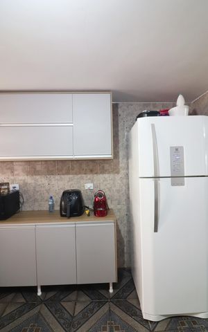 Casa à venda com 213m², 4 quartos e 2 vagasCozinha 