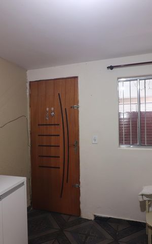 Casa à venda com 213m², 4 quartos e 2 vagasSala 