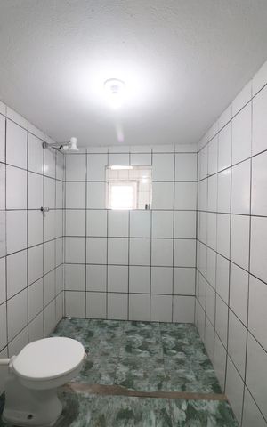 Casa à venda com 213m², 4 quartos e 2 vagasBanheiro Casa 2
