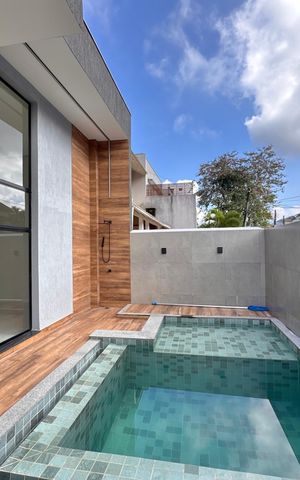 Casa de condomínio à venda com 145m², 3 quartos e 1 vaga Casa de condomínio à venda com 145m², 3 quartos e 1 vagaÁrea externa
