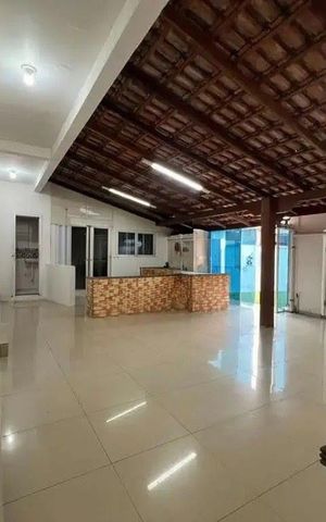 Casa para alugar com 160m², 4 quartos e 2 vagas