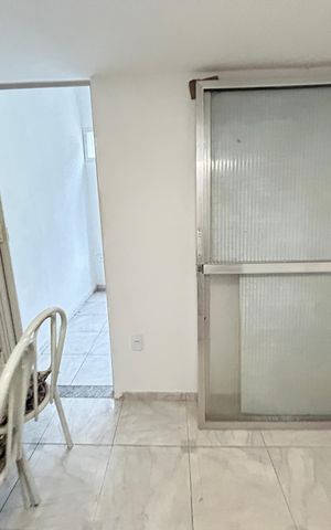 Studio para alugar com 28m², 1 quarto e sem vagaSala