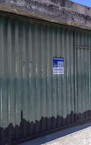 Casa à venda com 200m², 5 quartos e 3 vagas Casa à venda com 200m², 5 quartos e 3 vagasPlaca QuintoAndar YOJA-137