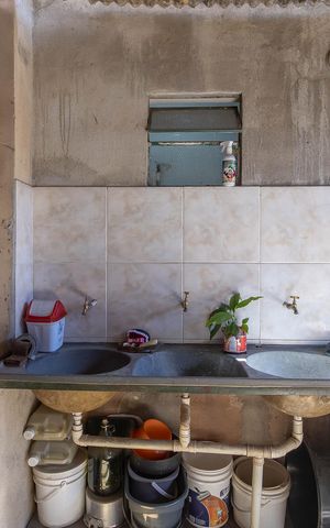 Casa à venda com 200m², 5 quartos e 3 vagas Casa à venda com 200m², 5 quartos e 3 vagasÁrea de Serviço