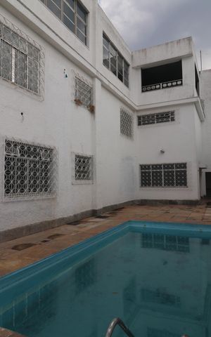Casa à venda com 600m², 4 quartos e 3 vagasÁrea externa