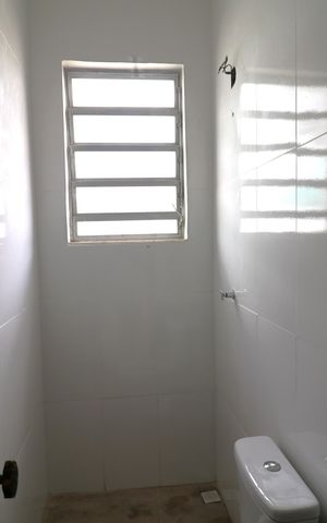 Casa à venda com 600m², 4 quartos e 3 vagasBanheiro de serviço