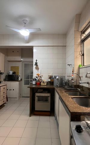 Apartamento à venda com 176m², 3 quartos e 1 vaga