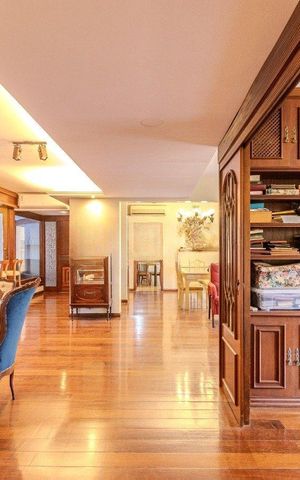 Apartamento à venda com 240m², 3 quartos e 3 vagasSala