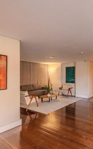 Apartamento à venda com 240m², 3 quartos e 3 vagasÁrea externa