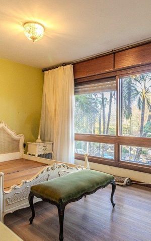 Apartamento à venda com 240m², 3 quartos e 3 vagasSuíte