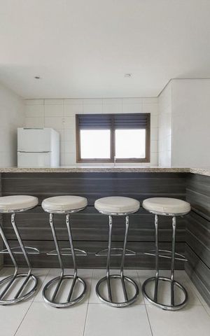 Apartamento para alugar com 120m², 3 quartos e 2 vagas