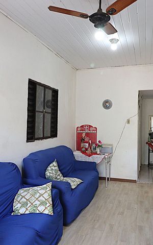 Casa à venda com 360m², 2 quartos e 3 vagasSala