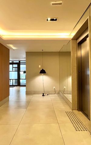 Studio à venda com 29m², 1 quarto e sem vaga Studio à venda com 29m², 1 quarto e sem vagaHall social