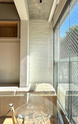 Studio à venda com 29m², 1 quarto e sem vaga Studio à venda com 29m², 1 quarto e sem vagaVaranda