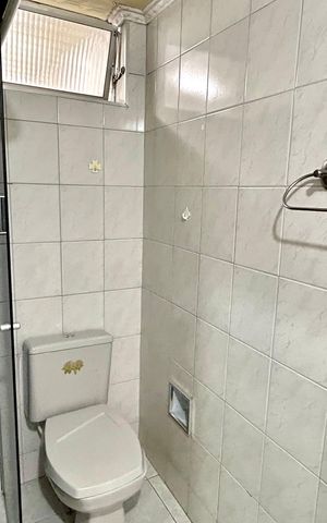 Apartamento à venda com 63m², 2 quartos e 1 vaga Apartamento à venda com 63m², 2 quartos e 1 vagaBanheiro