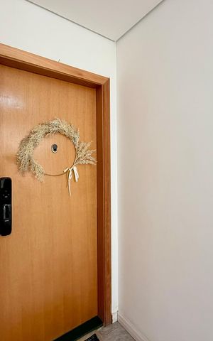 Apartamento à venda com 87m², 2 quartos e 2 vagas Apartamento à venda com 87m², 2 quartos e 2 vagasHall Apartamento