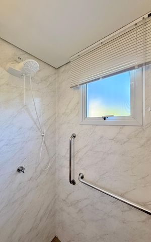 Apartamento à venda com 87m², 2 quartos e 2 vagas Apartamento à venda com 87m², 2 quartos e 2 vagasBanheiro Suíte