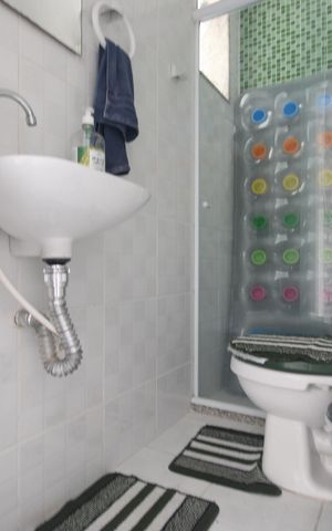 Casa à venda com 424m², 3 quartos e 5 vagasQuintal - Banheiro