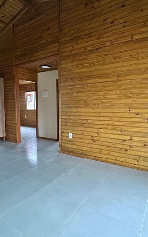 Casa para alugar com 82m², 2 quartos e 3 vagas Casa para alugar com 82m², 2 quartos e 3 vagasSala
