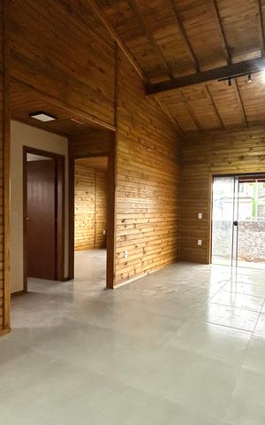 Casa para alugar com 82m², 2 quartos e 3 vagas Casa para alugar com 82m², 2 quartos e 3 vagasSala