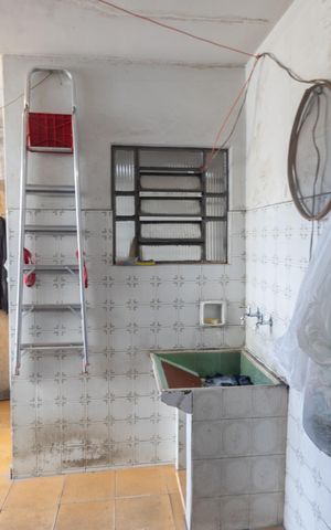 Casa à venda com 124m², 2 quartos e 2 vagas Casa à venda com 124m², 2 quartos e 2 vagasÁrea de Serviço