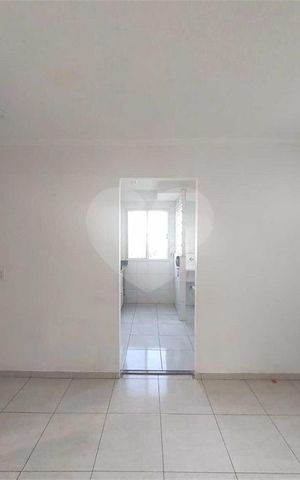 Apartamento à venda com 44m², 2 quartos e 1 vaga