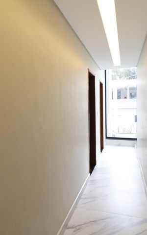 Casa à venda com 200m², 3 quartos e 2 vagasCorredor