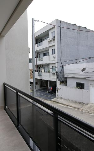 Casa à venda com 200m², 3 quartos e 2 vagasVaranda da Suíte 1