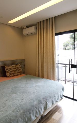 Casa à venda com 200m², 3 quartos e 2 vagasSuíte 1