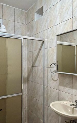 Casa à venda com 260m², 3 quartos e 2 vagas