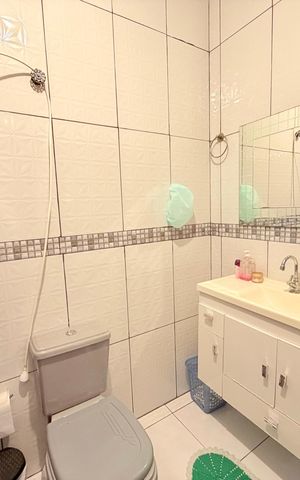 Casa à venda com 260m², 3 quartos e 2 vagas