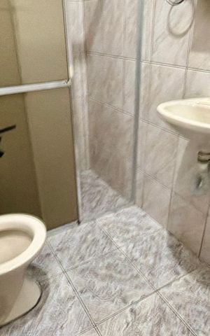 Casa à venda com 260m², 3 quartos e 2 vagas
