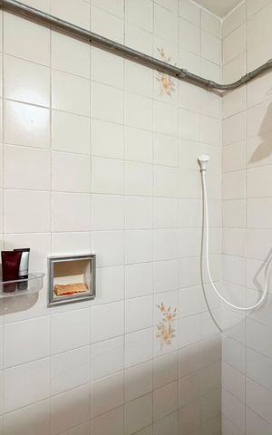 Casa à venda com 260m², 3 quartos e 2 vagas