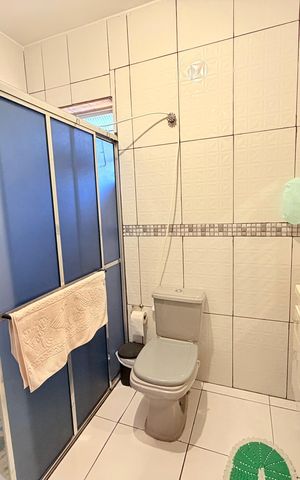 Casa à venda com 260m², 3 quartos e 2 vagas
