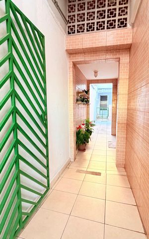 Casa à venda com 260m², 3 quartos e 2 vagas