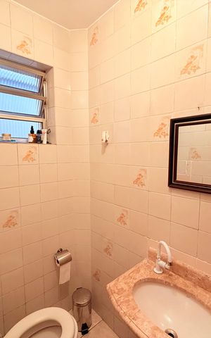 Casa à venda com 260m², 3 quartos e 2 vagas