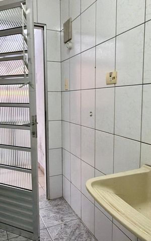 Casa à venda com 260m², 3 quartos e 2 vagas