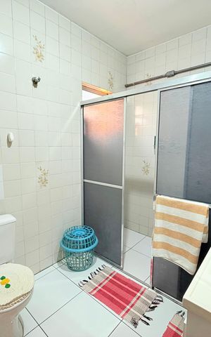 Casa à venda com 260m², 3 quartos e 2 vagas