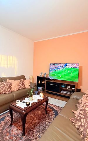 Casa à venda com 260m², 3 quartos e 2 vagas