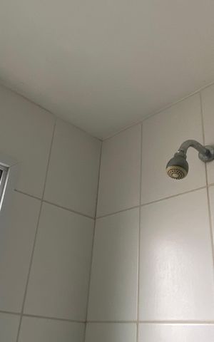 Apartamento à venda com 75m², 3 quartos e 1 vaga Apartamento à venda com 75m², 3 quartos e 1 vagaBanheiro da Suíte