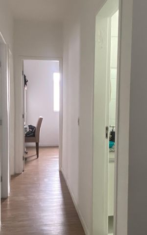 Apartamento à venda com 75m², 3 quartos e 1 vaga Apartamento à venda com 75m², 3 quartos e 1 vagaCorredor