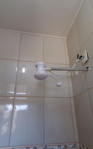 Casa para alugar com 200m², 2 quartos e 3 vagasBanheiro 2