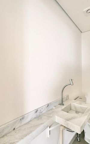 Apartamento à venda com 100m², 3 quartos e 2 vagas Apartamento à venda com 100m², 3 quartos e 2 vagasLavabo