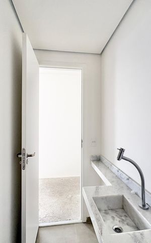 Apartamento à venda com 100m², 3 quartos e 2 vagas Apartamento à venda com 100m², 3 quartos e 2 vagasLavabo