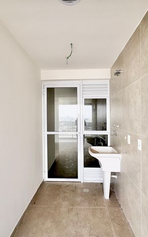 Apartamento à venda com 100m², 3 quartos e 2 vagas Apartamento à venda com 100m², 3 quartos e 2 vagasÁrea de Serviço