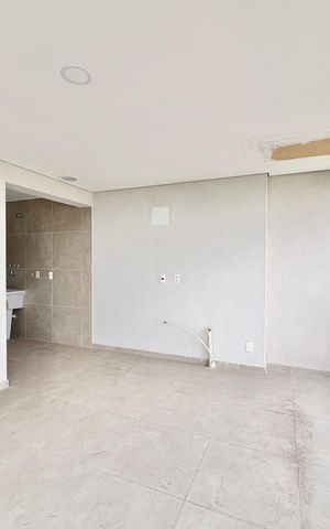 Apartamento à venda com 100m², 3 quartos e 2 vagas Apartamento à venda com 100m², 3 quartos e 2 vagasVaranda
