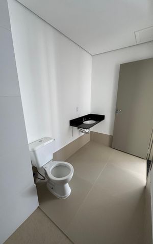 Apartamento à venda com 60m², 2 quartos e 1 vaga Apartamento à venda com 60m², 2 quartos e 1 vagaBanheiro