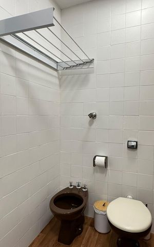 Studio para alugar com 34m², 1 quarto e sem vaga Studio para alugar com 34m², 1 quarto e sem vagaBanheiro