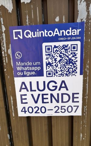 Casa para alugar com 80m², 2 quartos e 1 vaga Casa para alugar com 80m², 2 quartos e 1 vagaFachada