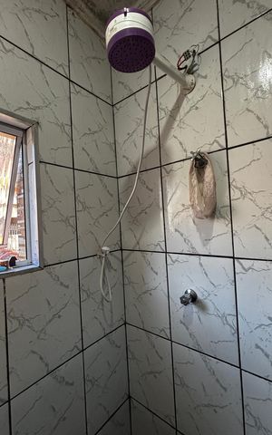 Casa para alugar com 80m², 2 quartos e 1 vaga Casa para alugar com 80m², 2 quartos e 1 vagaBanheiro da Suíte